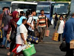 Lonjakan Arus Balik Lebaran 2024, Terminal Bus Kalideres Siapkan Diri
