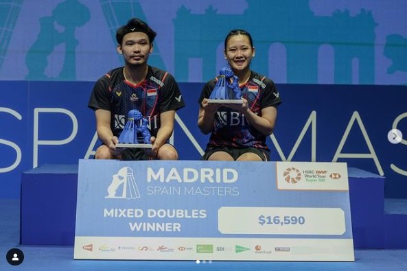 Rinov/Pitha di podium juara Spain Masters 2024.
