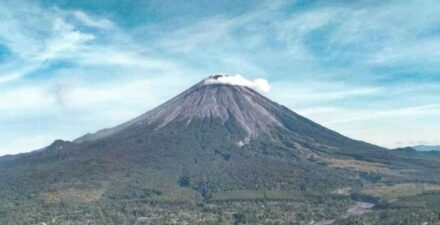 PVMBG, Gunung Semeru Masih Berstatus Siaga