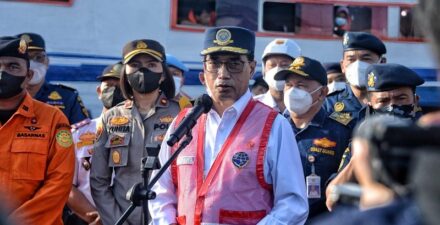 Kesiapan SPKLU di Tol Trans Jawa dan Trans Sumatra.