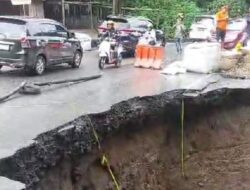Keretakan Jalan di Batusangkar, Satu Jalur Kendaraan di Kelok Lubuak Hantu