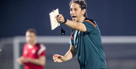 Pelatih Timnas Yordania U-23, Abdullah Abu Zema.