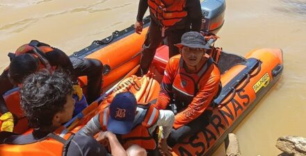 Pemuda Tewas Terseret Arus Sungai saat Menuju Ladang di Pesisir Selatan