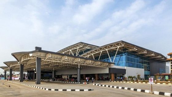 Pencabutan Status Internasional Bandara Supadio: Upaya Pemerintah Jaga Keseimbangan Devisa