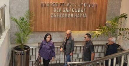 Sri Mulyani turun tangan bereskan masalah cukai.