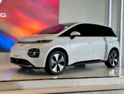 Wuling Motors Buka Pemesanan Mobil Listrik Cloud EV di PEVS 2024