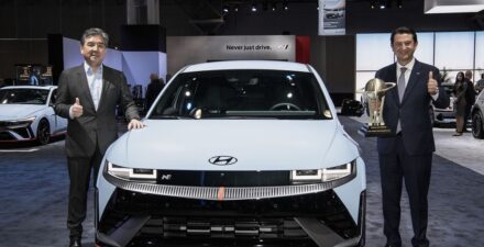 Hyundai Ioniq 5 N raih world performance car.
