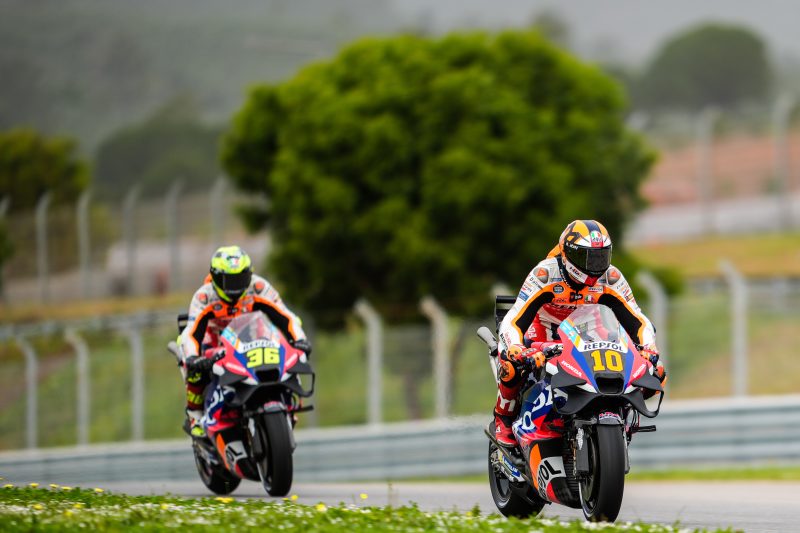 Duo Repsol Honda, Luca Marini (10) dan Joan Mir (36), melaju pada balapan MotoGP Portugal 2024.
