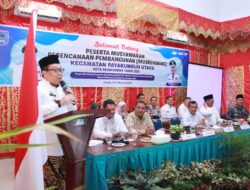 Pj Wako Jasman Serahkan Bantuan Pendidikan Untuk 370 Orang