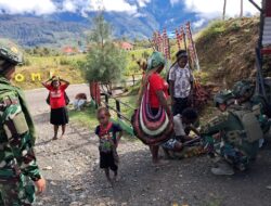 Satgas Yonif 509 Kostrad Sapa Masyarakat Papua