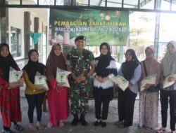 Menarmed 2 Kostrad Bagikan Zakat Fitrah Kepada Kaum Dhuafa Wilayah Sekitar Kota Malang