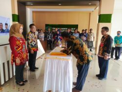 Pj Bupati Pulang Pisau Lantik Pejabat Baru Dinas Ketahanan Pangan