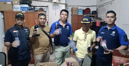 Amankan Puluhan Botol Miras Tanpa Izin