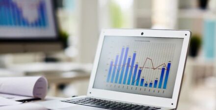 Airlangga; Pertumbuhan Ekonomi Indonesia Harus Capai 6-8% untuk Jadi Negara Maju di 2045