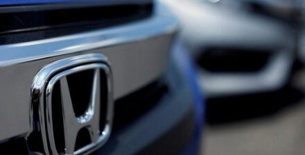 Honda .
