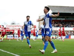 Pelatih Bristol Rovers Incar Kembali Elkan Baggott untuk Musim Depan