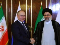 Putin Berikan Dukungan Ahli untuk Penyelidikan Kecelakaan Raisi