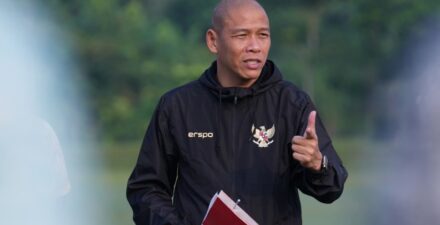 Pelatih Timnas Indonesia U-16, Nova Arianto.