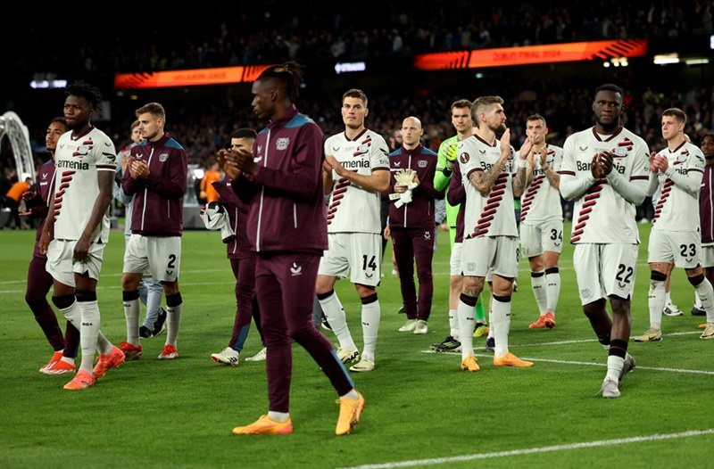 Rentetan laga tak terkalahkan milik Bayer Leverkusen akhirnya terhenti di angka 51.