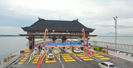 Aturan Bayar Tol Tanpa Henti Diterbitkan.