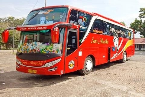 PO Bus Sari Mustika.