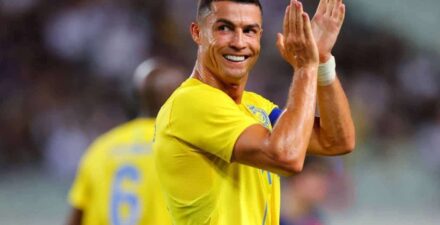 Cristiano Ronaldo mencetak 35 gol dalam satu musim Liga Arab Saudi.