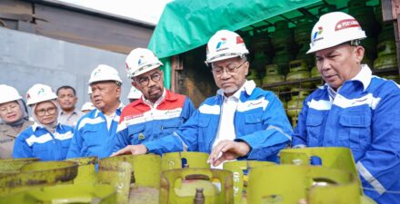 Zulkifli Hasan dan Pertamina Patra Niaga Perketat Pengawasan Isi Tabung LPG