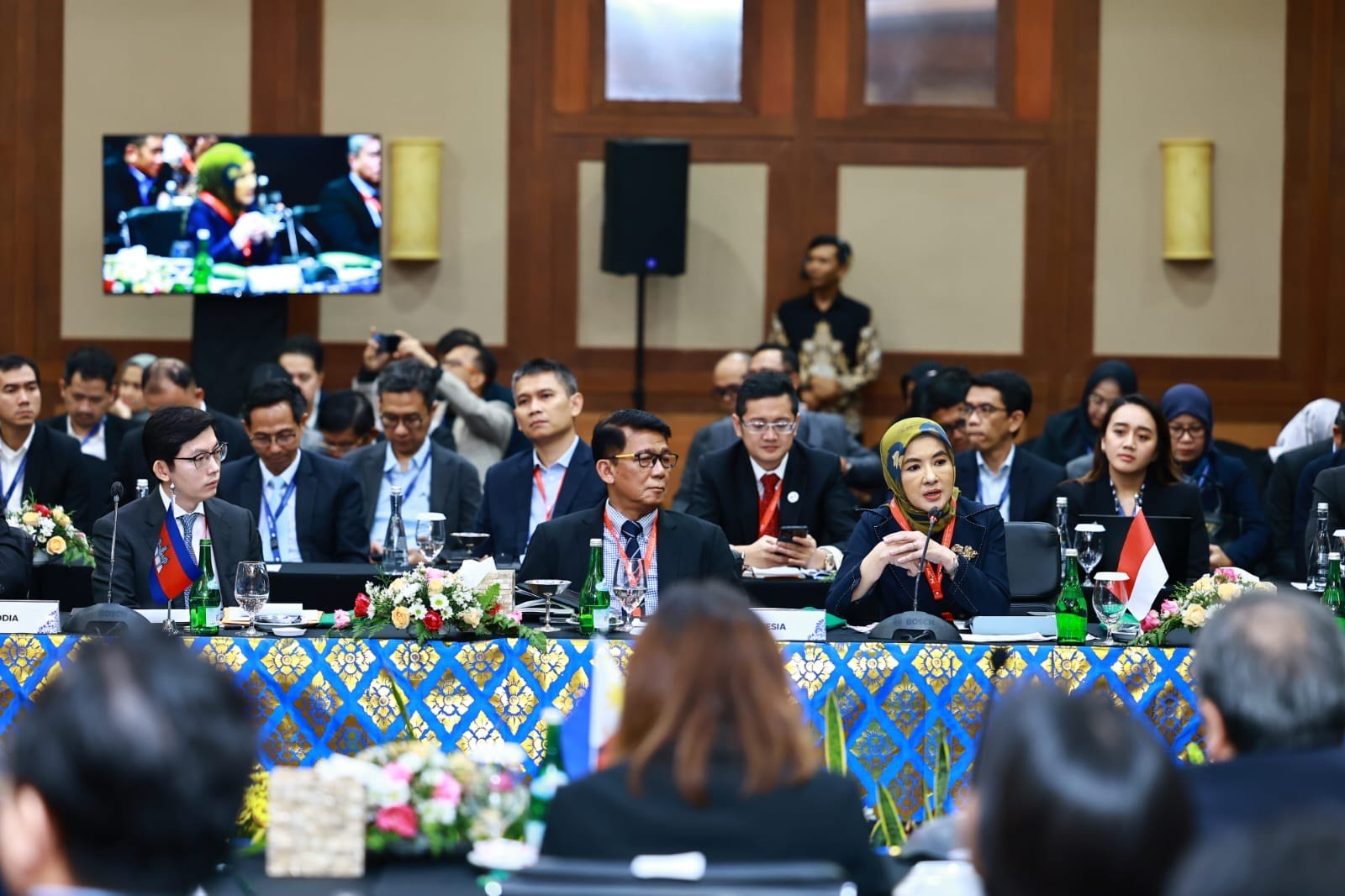 Direktur Utama Pertamina Nicke Widyawati menyampaikan dua Outcome-Based Strategies untuk dukung penerapan APAEC Post 2025 Development.