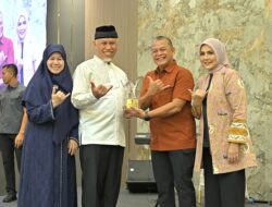 Danrem 032/Wirabraja Berganti, Gubernur Mahyeldi Tegaskan Peran Sentral Korem 032/Wbr  bagi Teritorial dan Masyarakat Sumbar