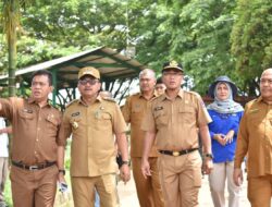 Sehari Pasca Dilantik, Suprayitno Langsung Urus Sampah Di Payakumbuh