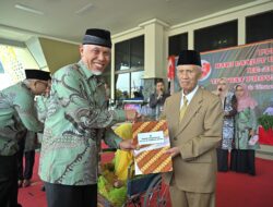 Peringatan HLUN 2024 Sumbar, Gubernur Mahyeldi Sebut Usaha Mewujudkan Indonesia Emas Membutuhkan Nasihat dari Warga Lansia