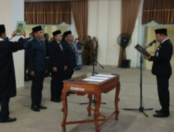 Pj Bupati Kerinci Asraf Lantik Tiga Direktur Perumda Tirta Sakti , Optimalkan Pelayanan