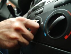 Tips Mobil, Kebiasaan yang Harus Dihindari Pengemudi