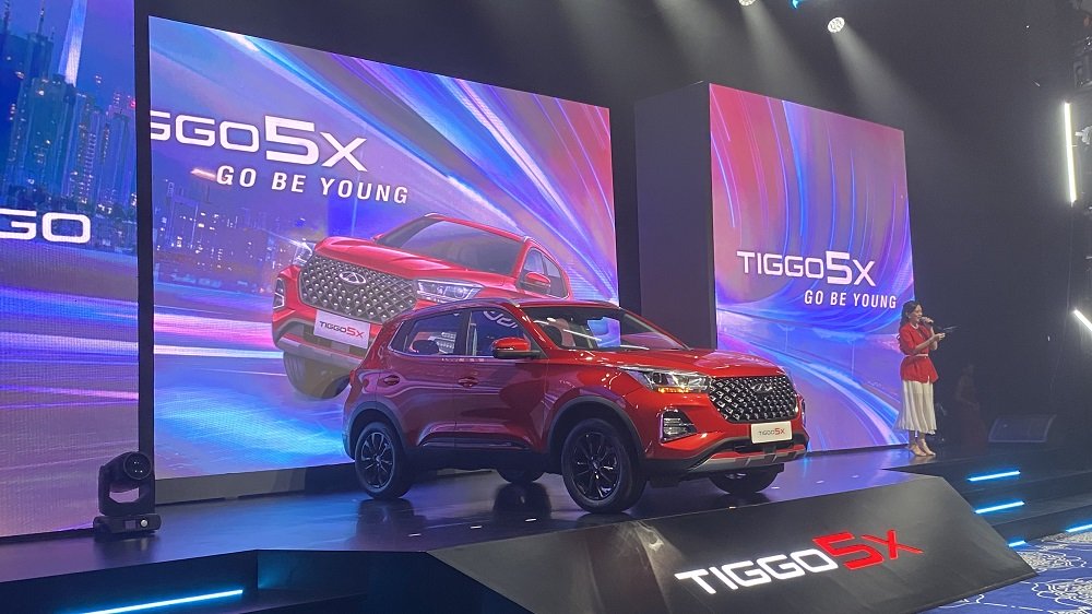 Chery Tiggo 5X resmi meluncur dengan harga promo mulai dari Rp239 juta.