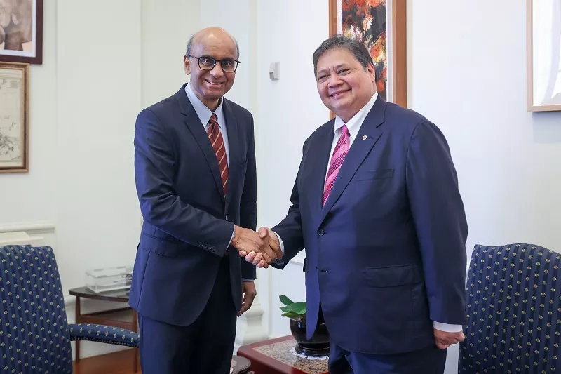 Menko Airlangga Bertemu Sejumlah Pimpinan Singapura.