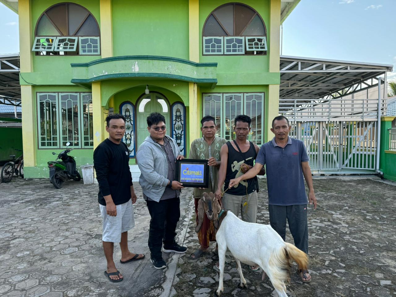 Citimall Kuala Kapuas kembali melakukan aksi peduli sosial terhadap masyarakat.