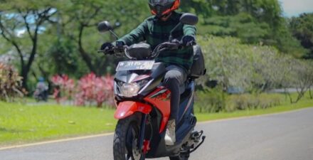 Hindari bahaya saat berkendara, ini tips praktis rem motor.