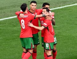 Ronaldo dan Silva Bawa Portugal Menang Telak 3-0 atas Turki