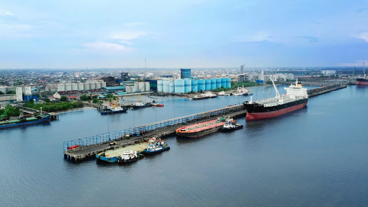 RI Pelajari Layanan Pelabuhan Ramah Lingkungan.