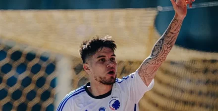 Kevin Diks merupakan salah satu pemain keturunan tambahan yang wajib didatangkan oleh Timnas Indonesia.