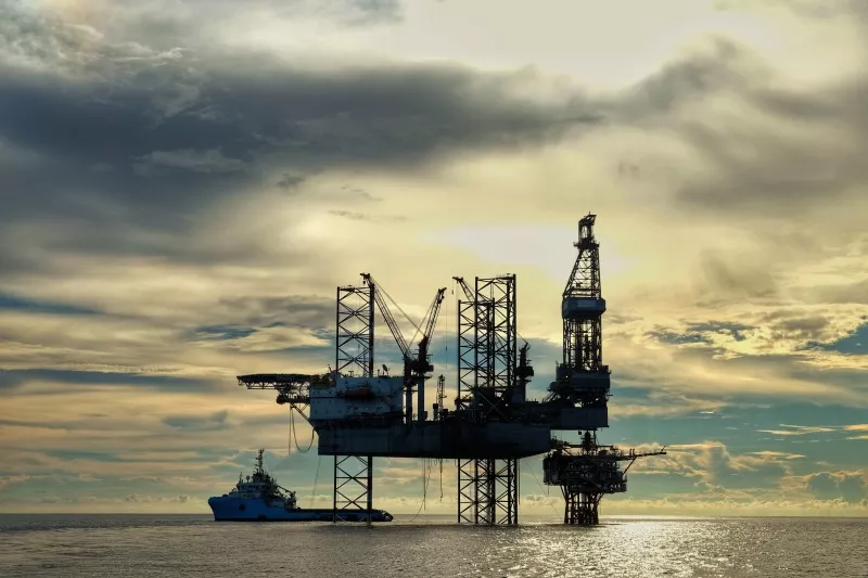 Target Produksi Minyak.