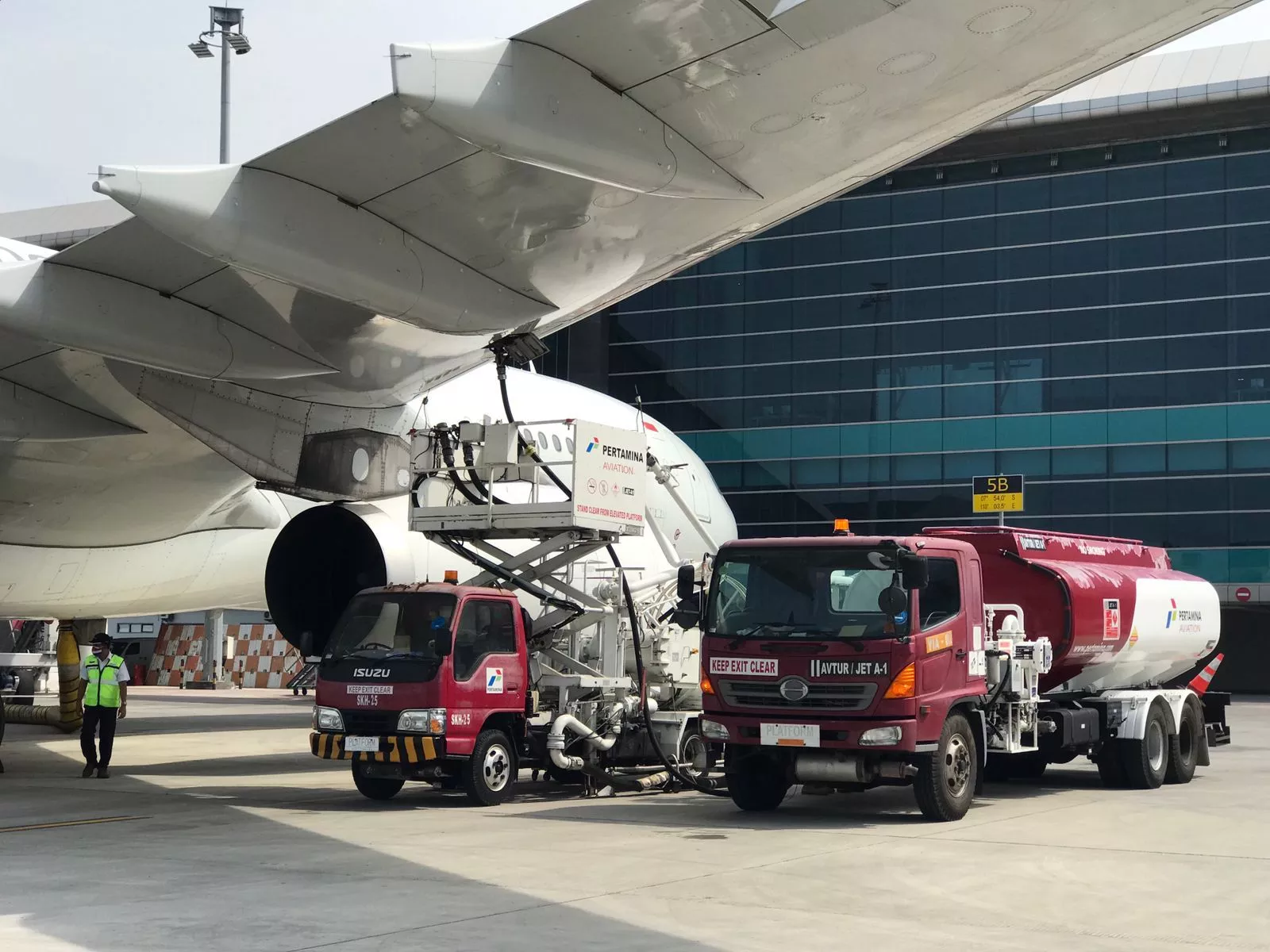 Bahan Bakar Pesawat Pakai Energi Terbarukan di 2030.