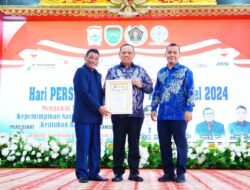 Dinobatkan Sebagai Sahabat, PWI Sumsel Beri Award Kepada Pj Bupati Sandi Fahlepi