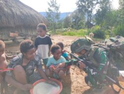 Komsos Satgas Yonif 323 Buaya Putih, Ciptakan Kedamaian Papua