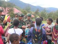 Satgas TNI Peduli Pendidikan Timbulkan Senyum Ceria Anak Pedalaman Papua