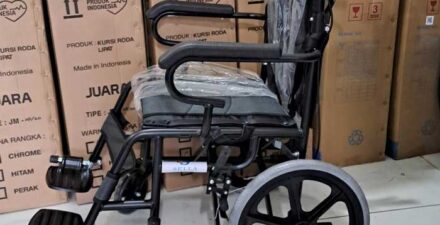 Warga Sampit Mengucapkan Terima Kasih kepada Bupati Halikinnor atas Bantuan Kursi Roda