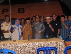 Warga Agam Disapu Galodo, Perantau Minang Bersatu Serahkan Bantuan Uang Tunai