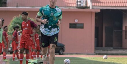 Slavko Damjanovic; Bek Tengah Baru Persebaya Surabaya dari Bengaluru FC