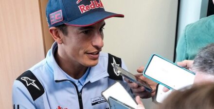 Marc Marquez kesal dengan mantan temannya di Honda, Stefan Bradl, pada MotoGP Jerman 2024.