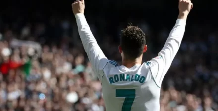 Cristiano Ronaldo, 1 dari 4 pesepakbola yang bikin onar setelah kalah di perebutan trofi Ballon dOr.